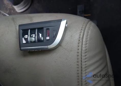 2025 Acura Integra из США, поврежденный, VIN 19UDE4H21SA008607